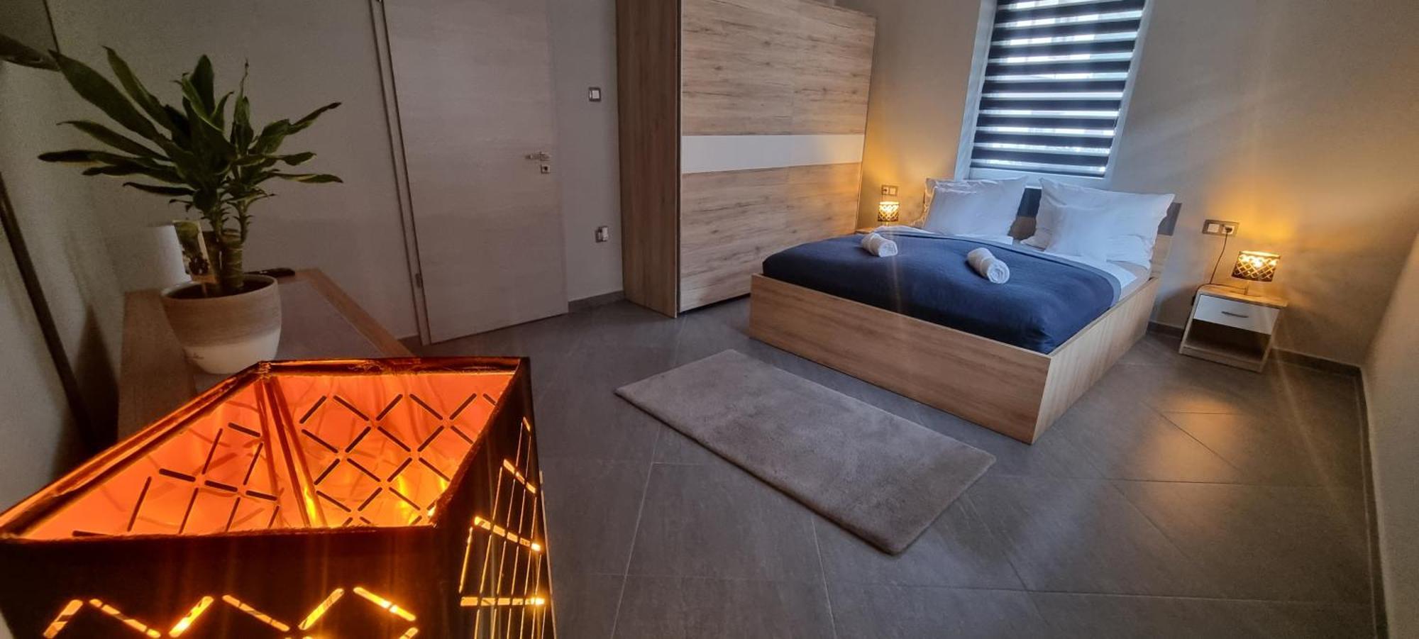 Hos-Cegledi Vendeghaz Miskolc -Oenallo Otthon, Mely Csak Az Oenoeke Extérieur photo